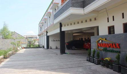 Parkir Kos luas